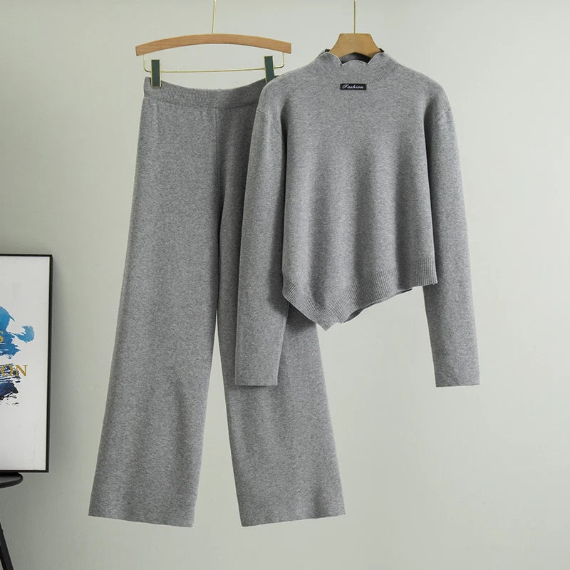 Airport Attire Women's Matching Two-Piece