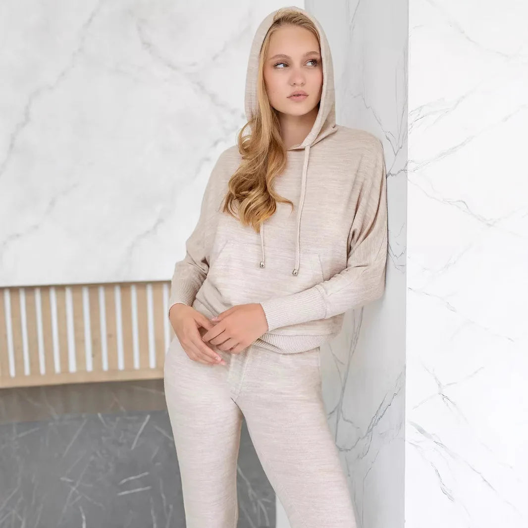 Sporty-Cozy Two-Piece Women's Set