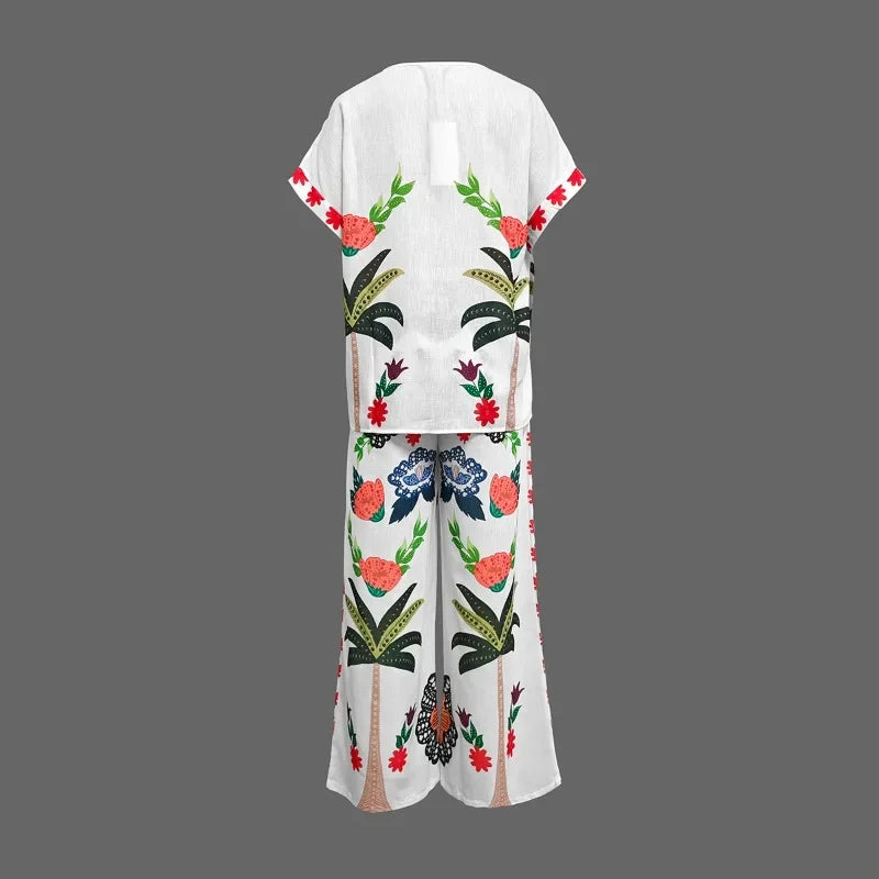 Keep'n it Beachy Women's Two Piece Set